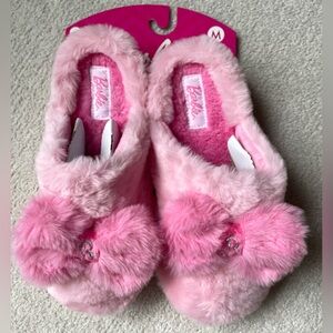 Barbie Pink Fuzzy Womens Slippers Size 6.5-7.5